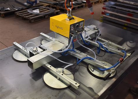 vacuum sheet lifters for steel